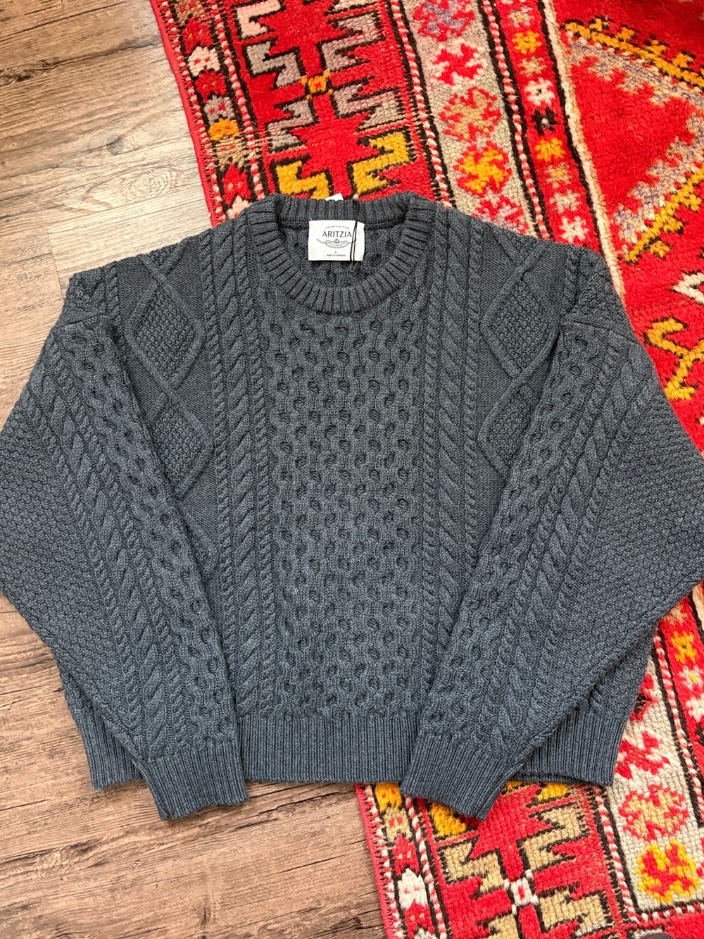 BNWT Aritzia Heritage Merino Wool Crewneck Cable Knit Sweater in Charcoal grey